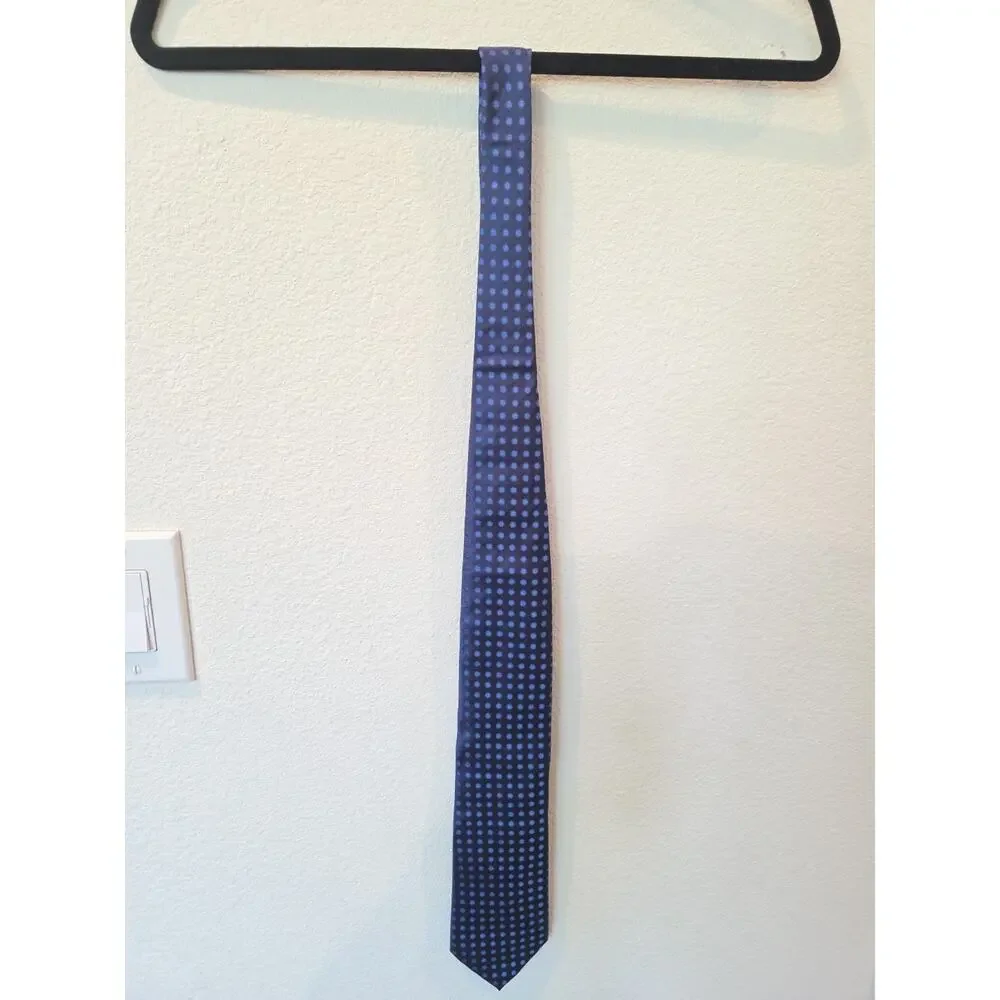 Ermenegildo Zegna Mens Silk Necktie Classic Dress Luxury Blue Navy Dot 57